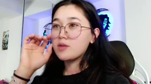 JENNA online show from December 9, 4:15 pm