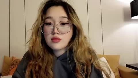 JENNA online show from March 4, 12:44 pm