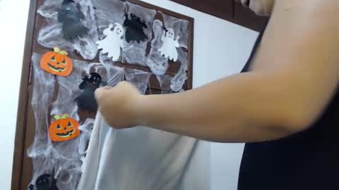 jenner_madison online show from November 2, 11:12 am