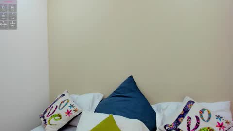 jenner_madison online show from March 9, 11:36 am