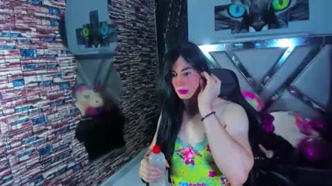 jennfer_winsonn online show from November 13, 7:13 pm