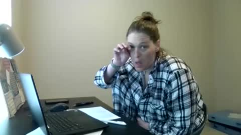 Snapshot of jennibean6996 chatting on February 9, 2:07 pm Jennibean6996 online show from February 9, 2:07 pm