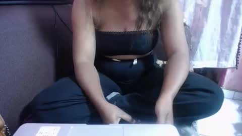 jenniella online show from September 11, 10:59 am