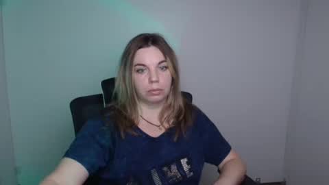 Jennifer online show from September 9, 11:43 am