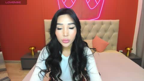 Jennifer online show from October 1, 6:19 am