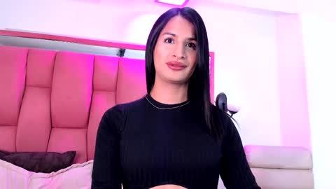 jennifer_t online show from February 11, 9:56 pm