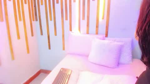 Jennifer vega  online show from September 15, 9:15 pm