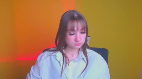 Snapshot of jennifer_xo_ chatting on December 11, 10:03 am Jennifer online show from December 11, 10:03 am
