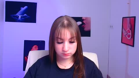 Snapshot of jennifer_xo_ chatting on December 24, 6:33 am Jennifer online show from December 24, 6:33 am
