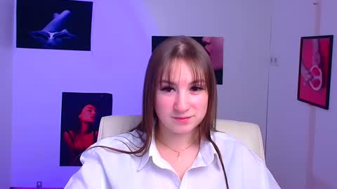 Snapshot of jennifer_xo_ chatting on December 24, 10:01 am Jennifer online show from December 24, 10:01 am