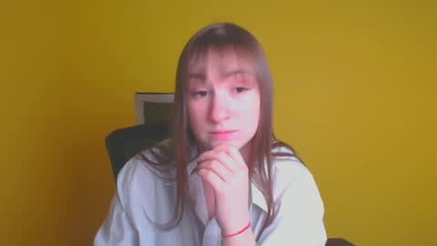 Snapshot of jennifer_xo_ chatting on February 6, 10:04 am Jennifer online show from February 6, 10:04 am
