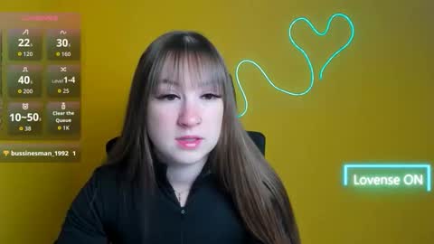 Snapshot of jennifer_xo_ chatting on October 23, 5:29 am Jennifer online show from October 23, 5:29 am