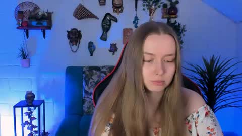 Snapshot of jennifergraces chatting on June 24, 9:58 pm Jennifer online show from June 24, 9:58 pm