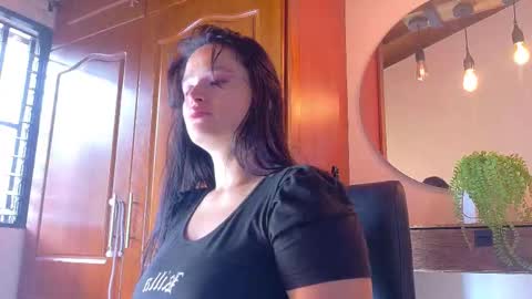 Snapshot of jennifervega1 chatting on March 20, 8:57 pm Jennifer vega online show from March 20, 8:57 pm