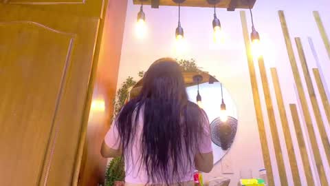 Snapshot of jennifervega1 chatting on May 14, 8:37 pm Jennifer vega online show from May 14, 8:37 pm