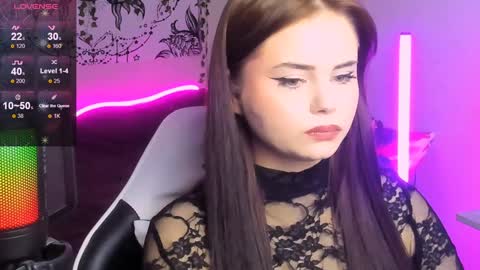 Snapshot of jenniferwandis77 chatting on December 19, 8:13 pm Jenni online show from December 19, 8:13 pm