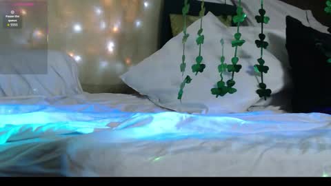 Snapshot of jenny5thavenue chatting on March 17, 1:10 am JENNY online show from March 17, 1:10 am