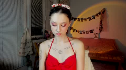 Snapshot of jenny_cox_love chatting on December 15, 6:37 pm Jennifer Jenny Darling   online show from December 15, 6:37 pm