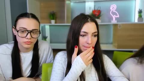 jenny_donne online show from February 26, 6:34 am