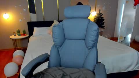 Jennt online show from January 28, 7:22 am