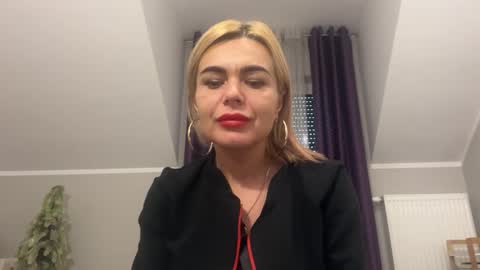 Jenny online show from January 3, 8:43 am