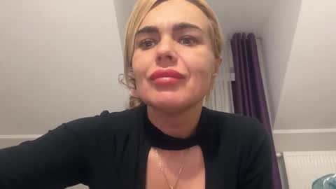 Jenny online show from February 2, 6:20 pm