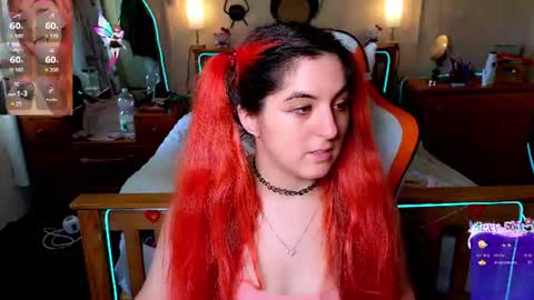 Snapshot of jenny_style chatting on June 24, 12:37 pm JennyStyle online show from June 24, 12:37 pm
