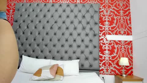 jenny_towers online show from February 2, 8:24 am