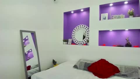 jenny_towers online show from November 23, 7:02 pm