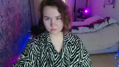 Jenny online show from June 26, 3:00 am