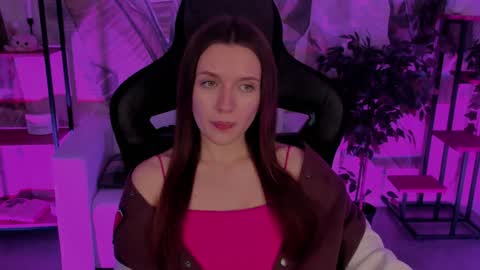 Snapshot of jennydens chatting on December 21, 9:12 am Jenny NO Nude online show from December 21, 9:12 am