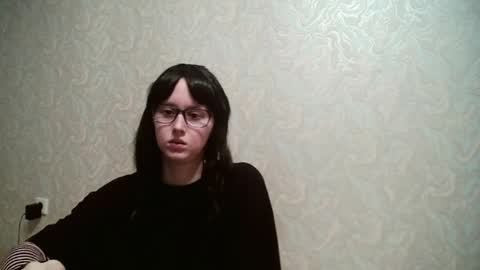 JennyOlset online show from June 26, 10:30 am