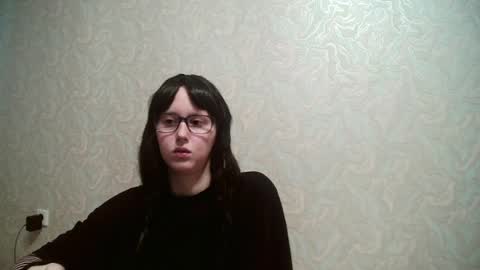 JennyOlset online show from June 30, 9:21 am