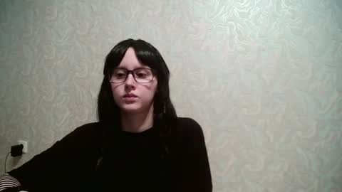 JennyOlset online show from July 13, 9:34 am