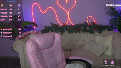 Snapshot of jennyyluv chatting on January 7, 5:43 am JENNY online show from January 7, 5:43 am