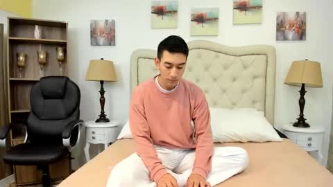 Matias Jeong  online show from February 13, 12:34 pm