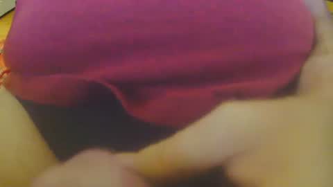 Snapshot of jepn1112 chatting on December 8, 2:19 pm JoeEBear online show from December 8, 2:19 pm