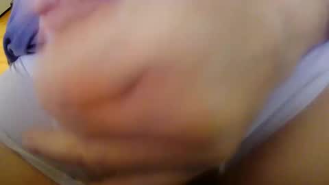 Snapshot of jepn1112 chatting on December 28, 2:54 am JoeEBear online show from December 28, 2:54 am