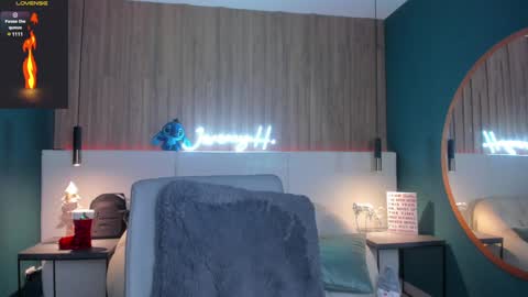 Jeremy online show from December 12, 11:03 pm