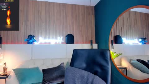 Jeremy online show from January 30, 1:00 am