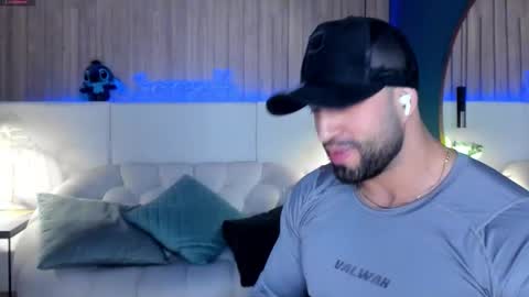 Jeremy online show from November 28, 10:01 pm