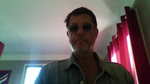 Snapshot of jerflor chatting on February 21, 12:17 pm jerflor online show from February 21, 12:17 pm