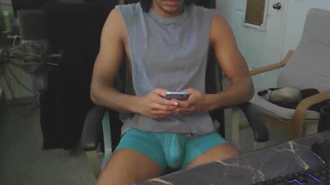 Snapshot of jerimiahjay chatting on November 16, 4:45 pm Jerimiah online show from November 16, 4:45 pm