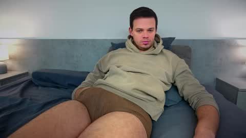 Snapshot of jerked_letto chatting on February 2, 8:02 am jerked_letto online show from February 2, 8:02 am