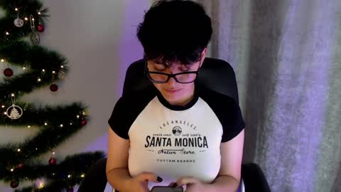 jero harper1 online show from December 31, 8:34 pm