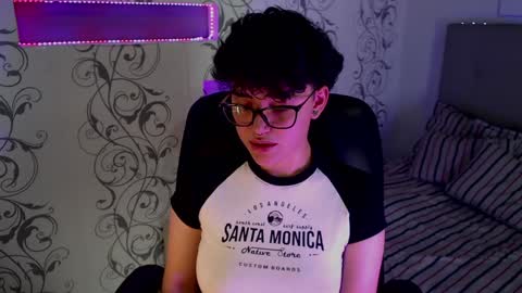 jero harper1 online show from January 18, 7:37 pm