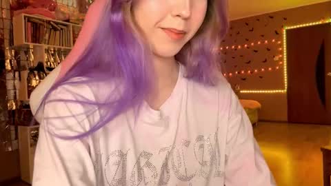 jerrienyhan online show from February 9, 1:59 pm