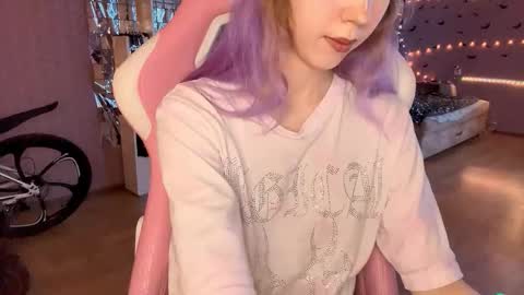 jerrienyhan online show from February 20, 1:55 pm