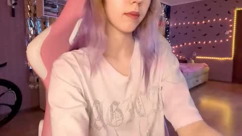 jerrienyhan online show from February 25, 2:05 pm