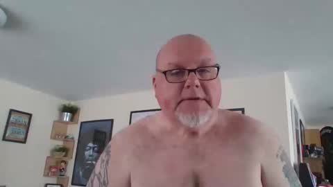 Harry online show from April 8, 10:04 am